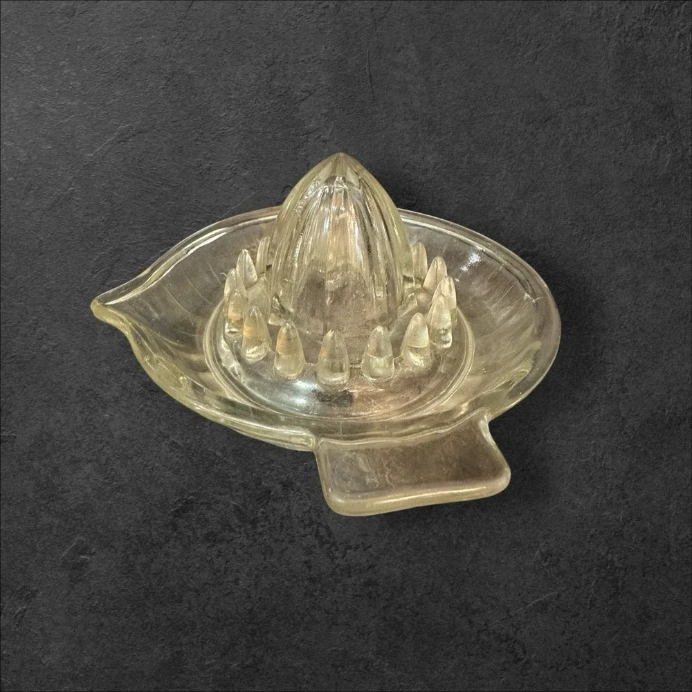VINTAGE Reims France Clear Glass Juicer Reamer ORANGE‎ LIMES LEMONS L@@K Spikes
